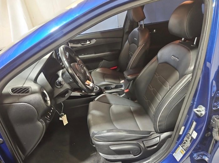 Foto 8 de 2021 KIA FORTE GT LINE