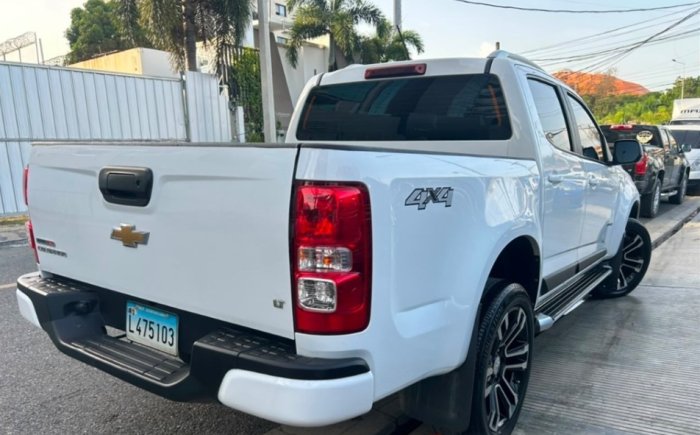Foto 9 de 2023 CHEVROLET COLORADO LT