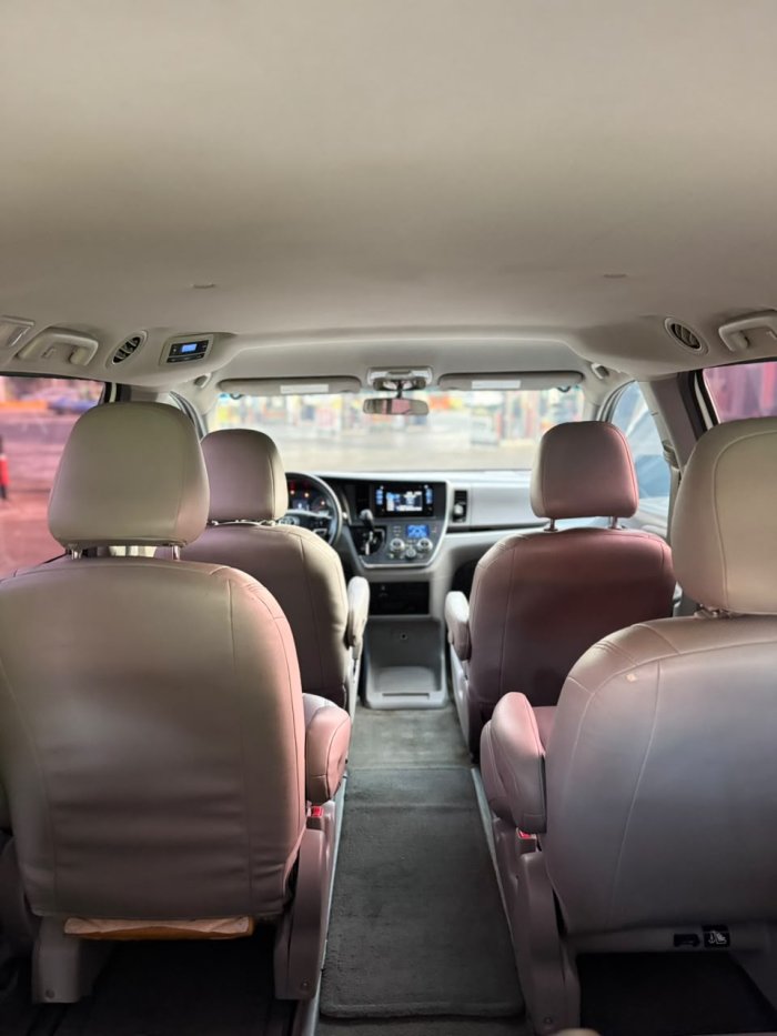 Foto 6 de 2017 Toyota SIENNA