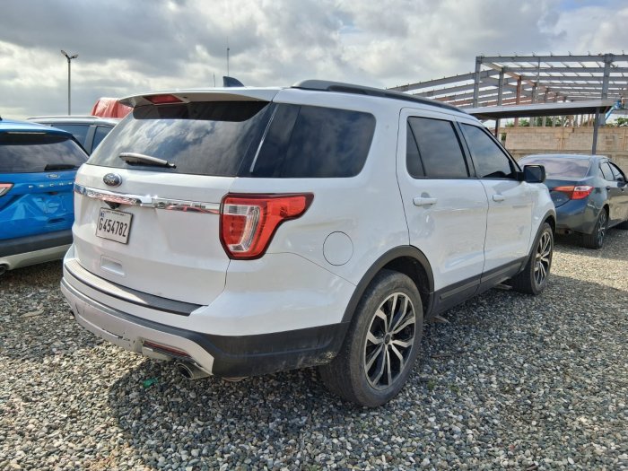 Foto 9 de 2018 FORD EXPLORER