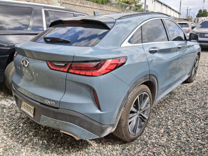 Foto 4 de 2023 INFINITI QX-55