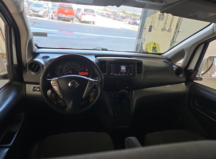 Foto 7 de 2021 NISSAN NV200