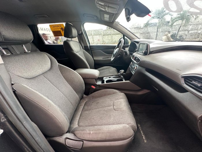 Foto 8 de 2020 HYUNDAI SANTA FE SEL