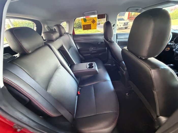 Foto 3 de 2021 MITSUBISHI OUTLANDER SPORT SE