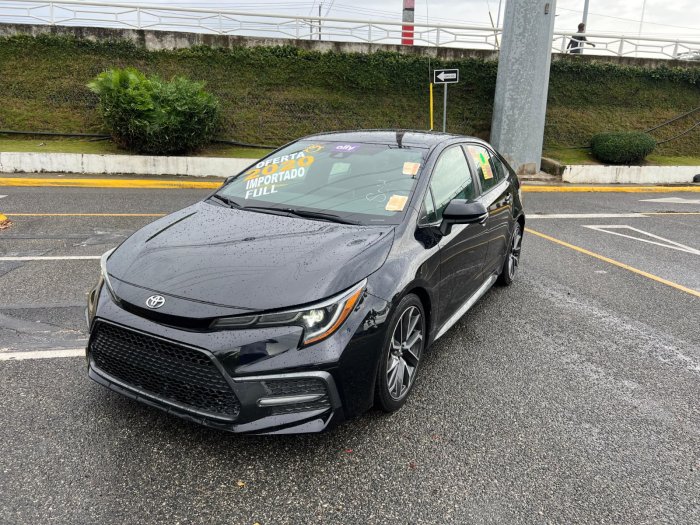 Foto 3 de 2020 Toyota COROLLA SE