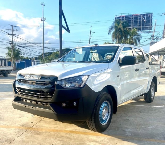 2024 ISUZU D-MAX