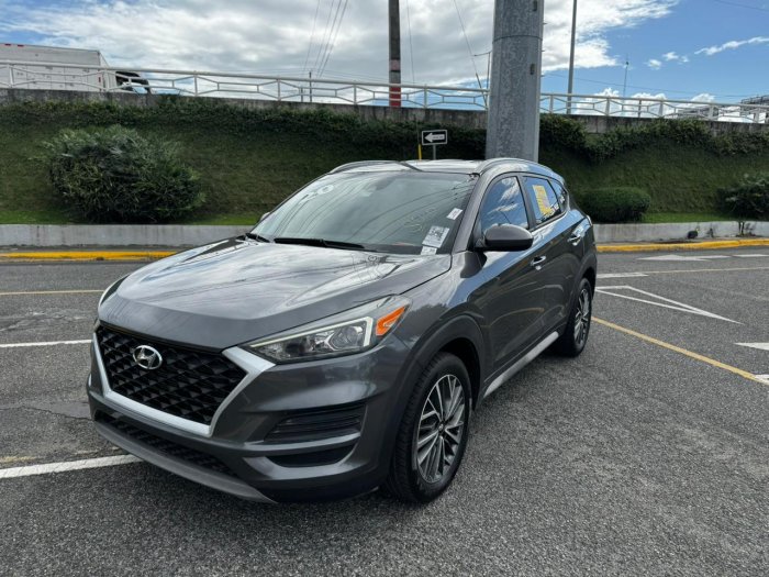 Foto 3 de 2020 HYUNDAI TUCSON SEL