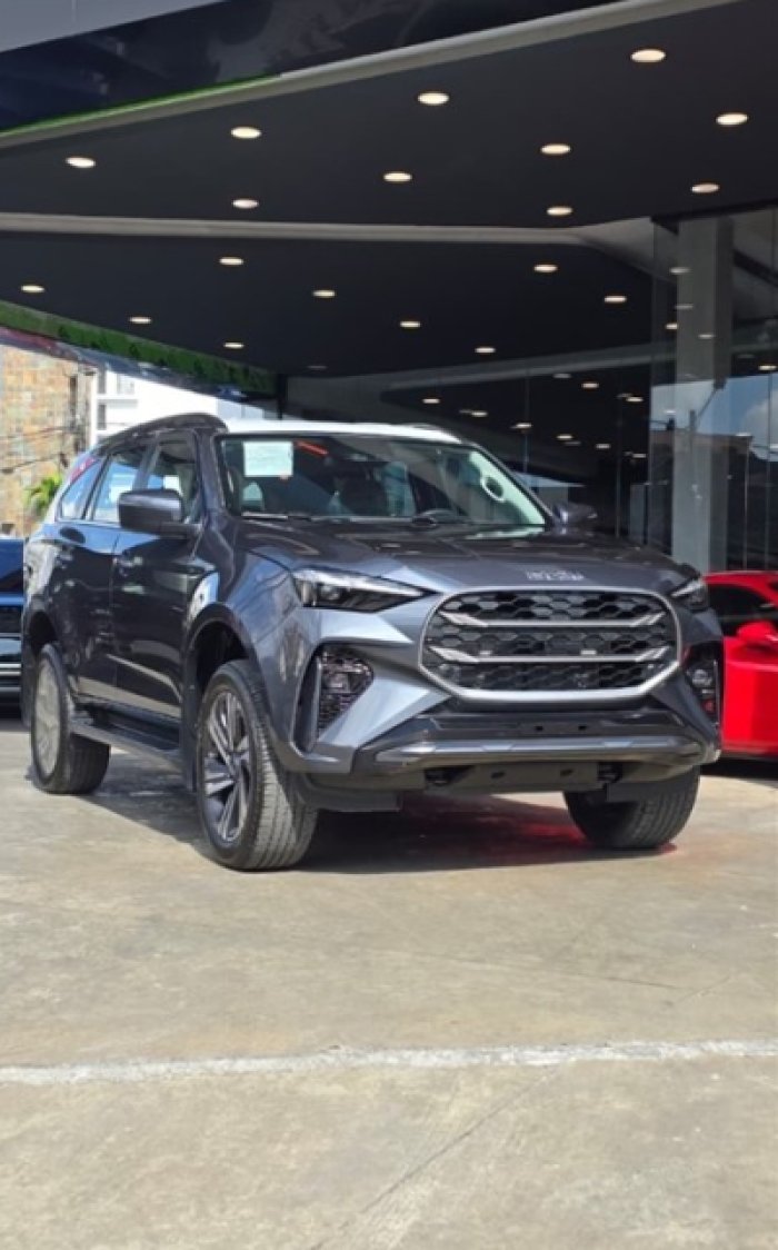 Foto 3 de 2027 ISUZU MUX