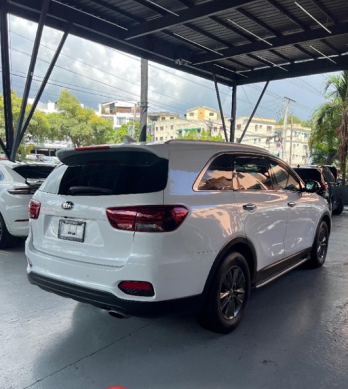 Foto 7 de 2019 KIA SORENTO LX