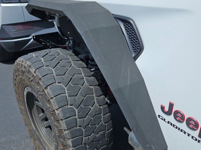 Foto 17 de 2023 JEEP GLADIATOR RUBICON