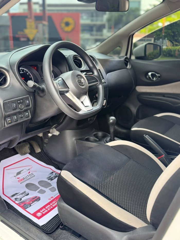 Foto 5 de 2020 NISSAN NV200