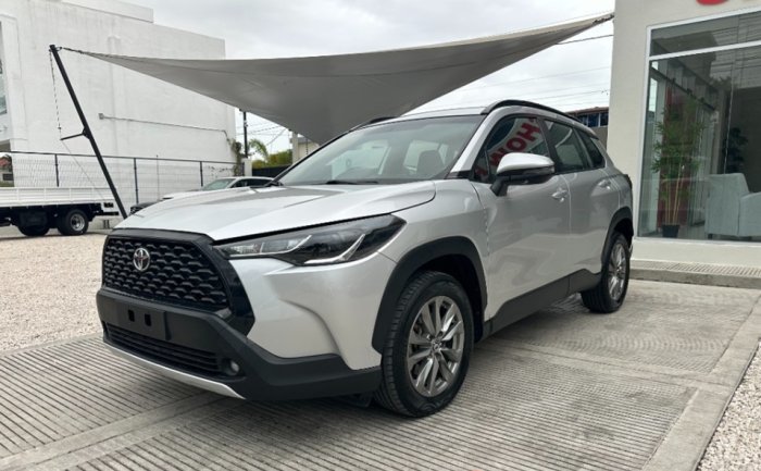 Foto 4 de 2023 Toyota COROLLA CROSS