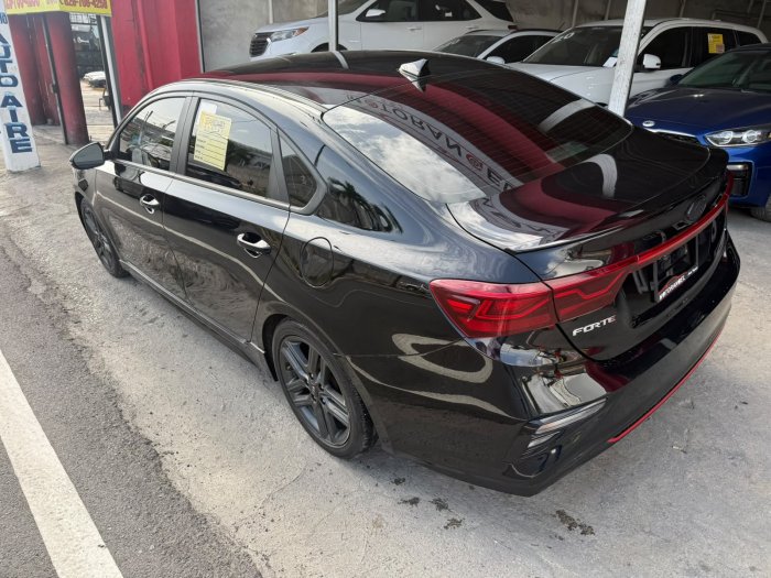 Foto 6 de 2021 KIA FORTE GT LINE