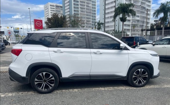 Foto 3 de 2023 CHEVROLET CAPTIVA PREMIER