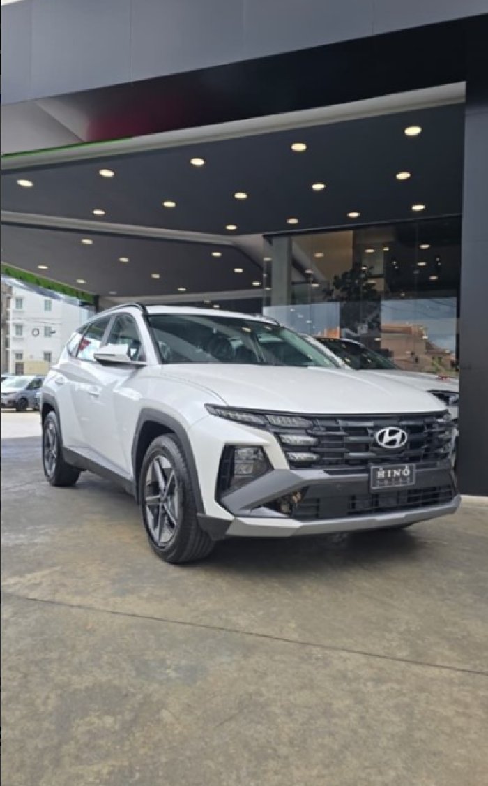 Foto 3 de 2026 HYUNDAI TUCSON S