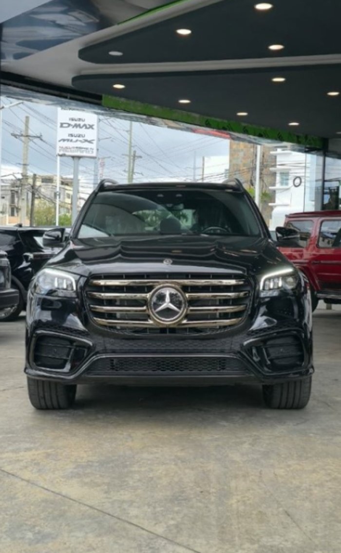 Foto 2 de 2026 MERCEDES-BENZ GLS 450