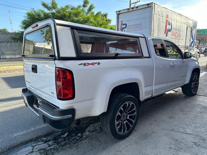 Foto 6 de 2021 CHEVROLET COLORADO WORK TRUCK 4X2