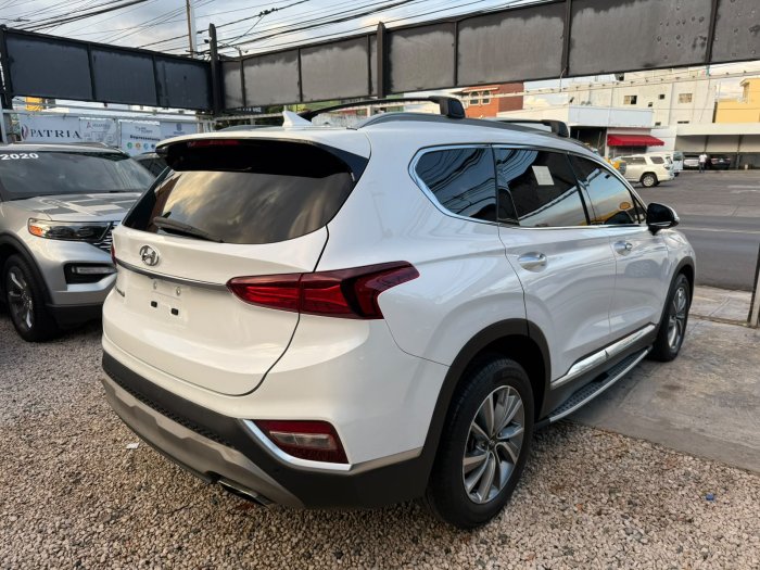 Foto 6 de 2020 HYUNDAI SANTA FE SEL