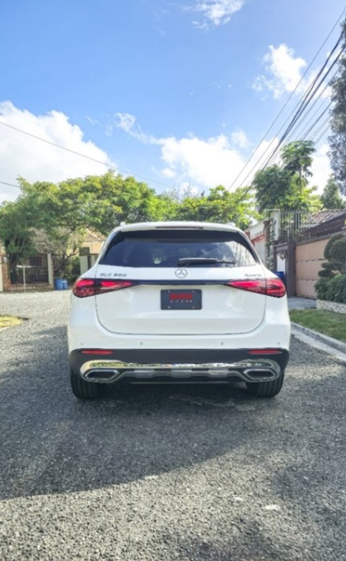 Foto 8 de 2025 MERCEDES-BENZ CLASE GLC 200