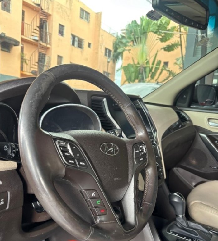 Foto 5 de 2017 HYUNDAI SANTA FE ULTIMATE
