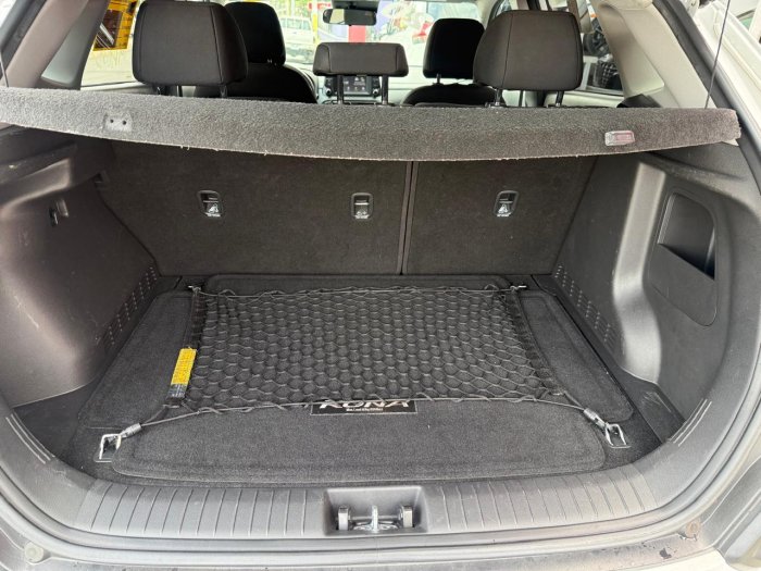 Foto 12 de 2020 HYUNDAI KONA SEL