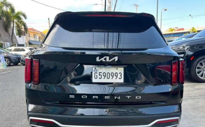 Foto 7 de 2023 KIA SORENTO SPORT