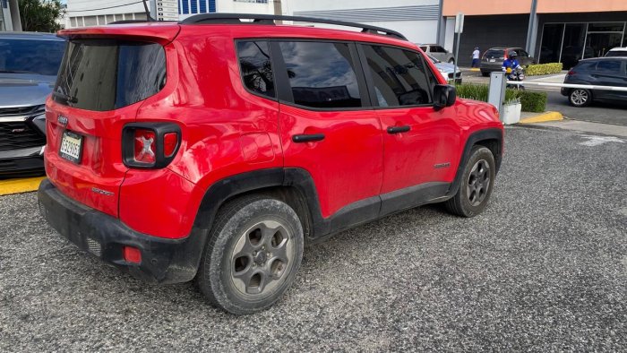 Foto 3 de 2017 JEEP RENEGADE