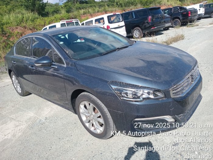 2016 PEUGEOT 5008 ALLURE