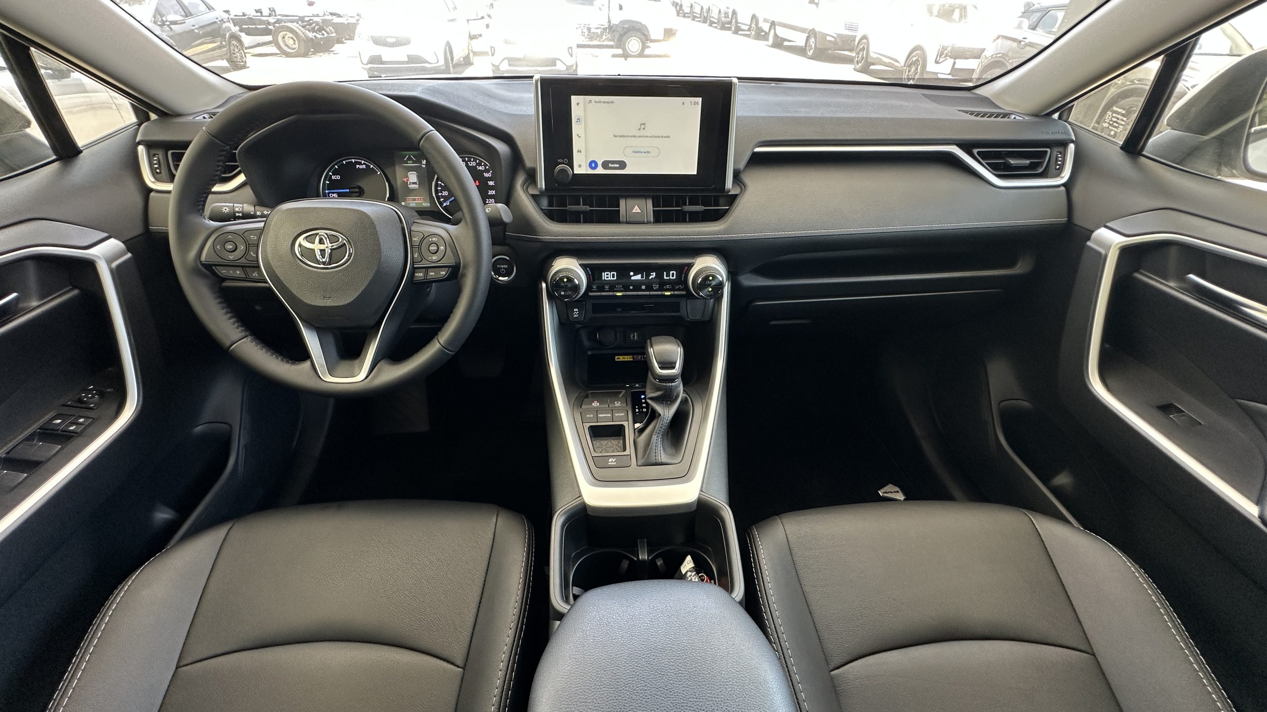 Foto 4 de 2026 Toyota RAV4