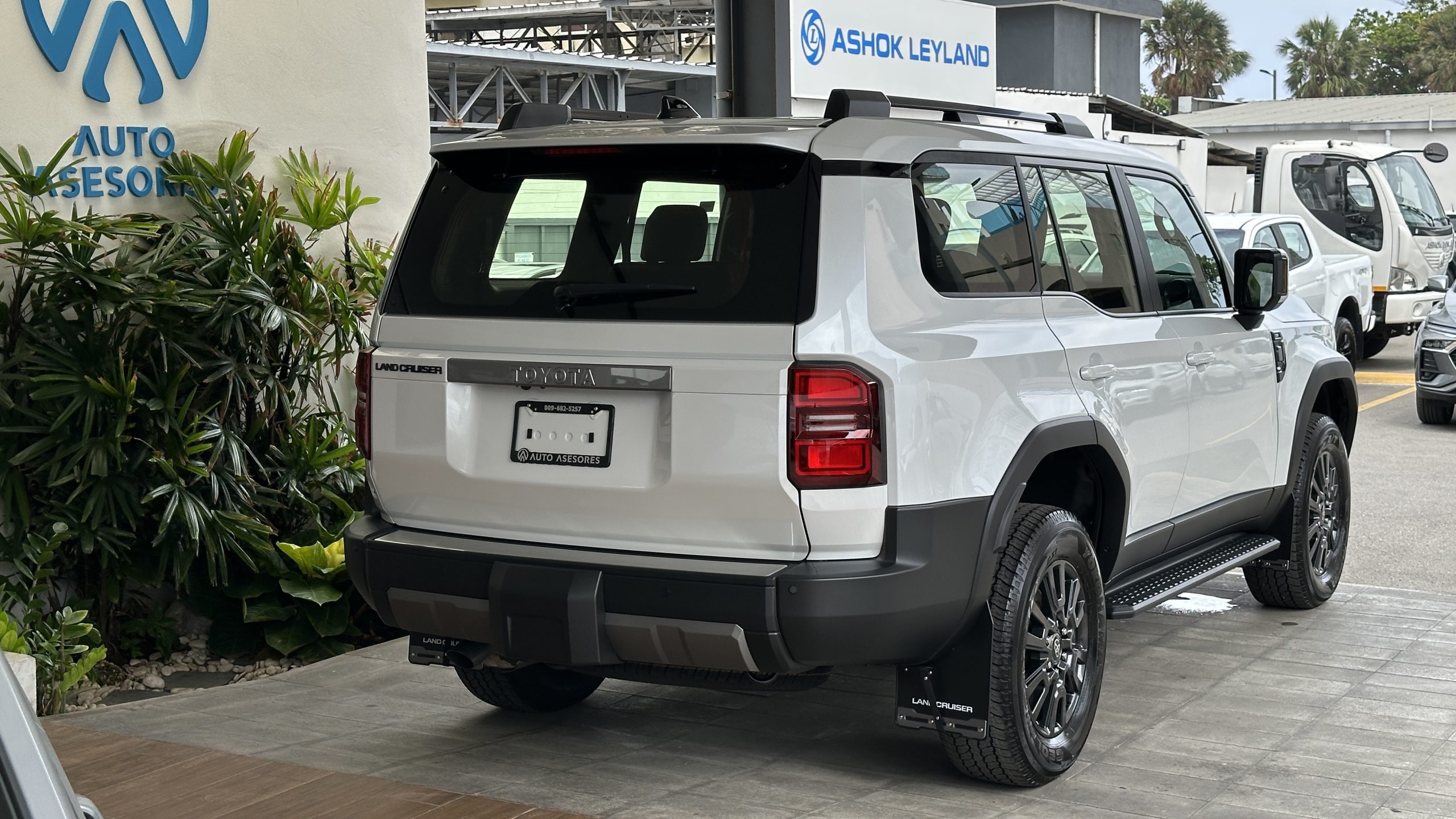 Foto 4 de 2027 Toyota PRADO