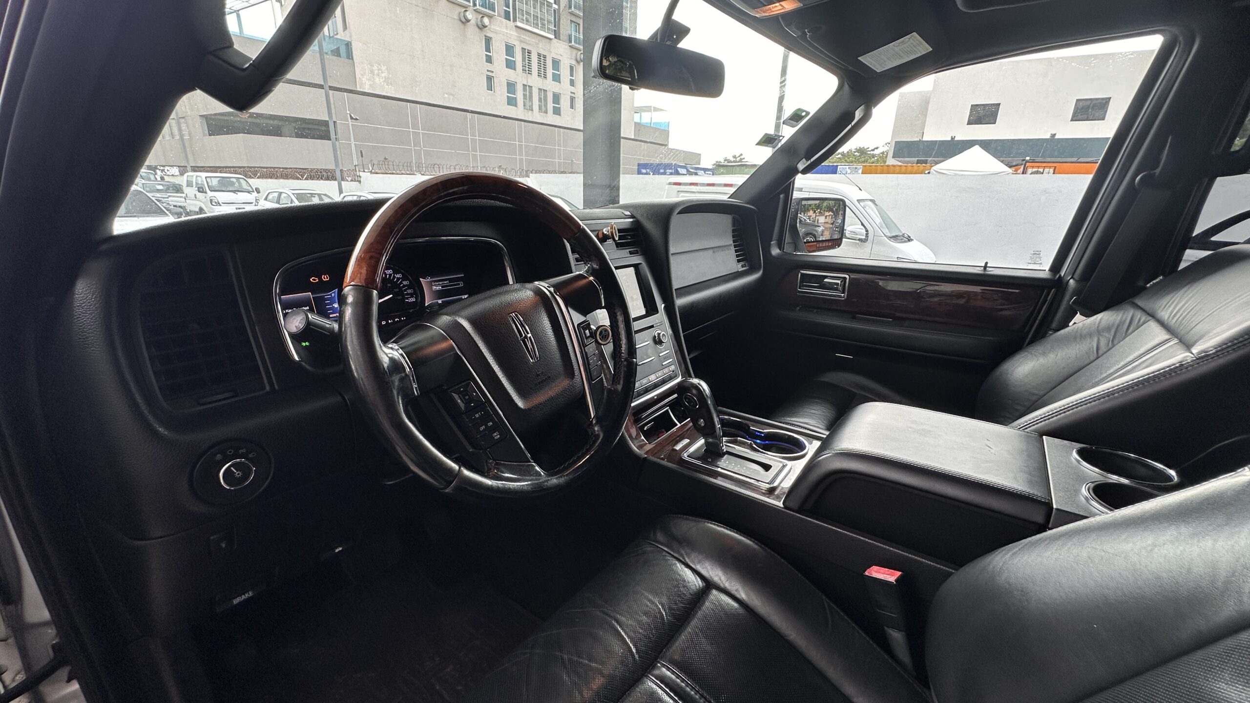 Foto 4 de 2015 LINCOLN NAVIGATOR