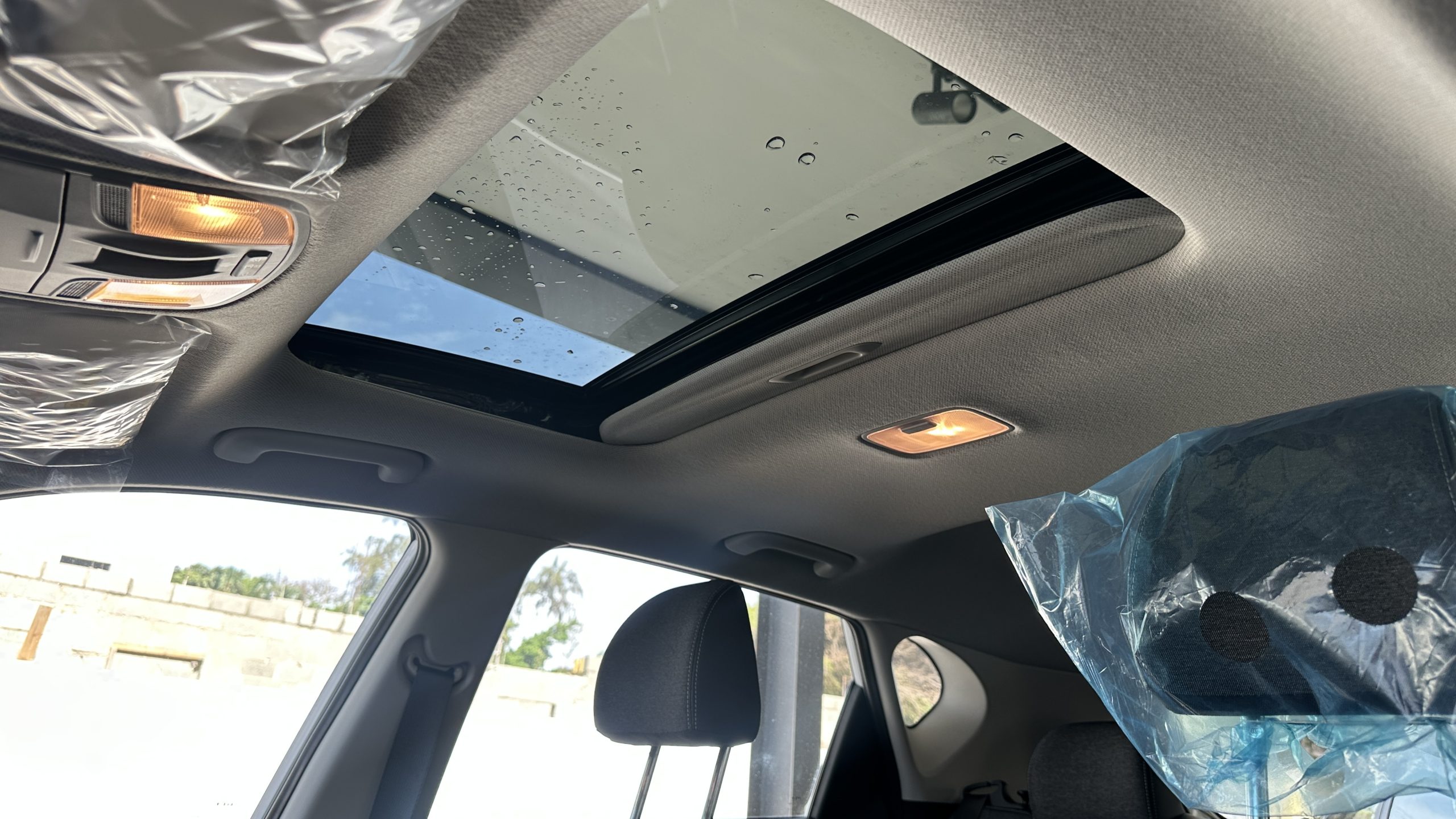 Foto 4 de 2027 KIA SONET