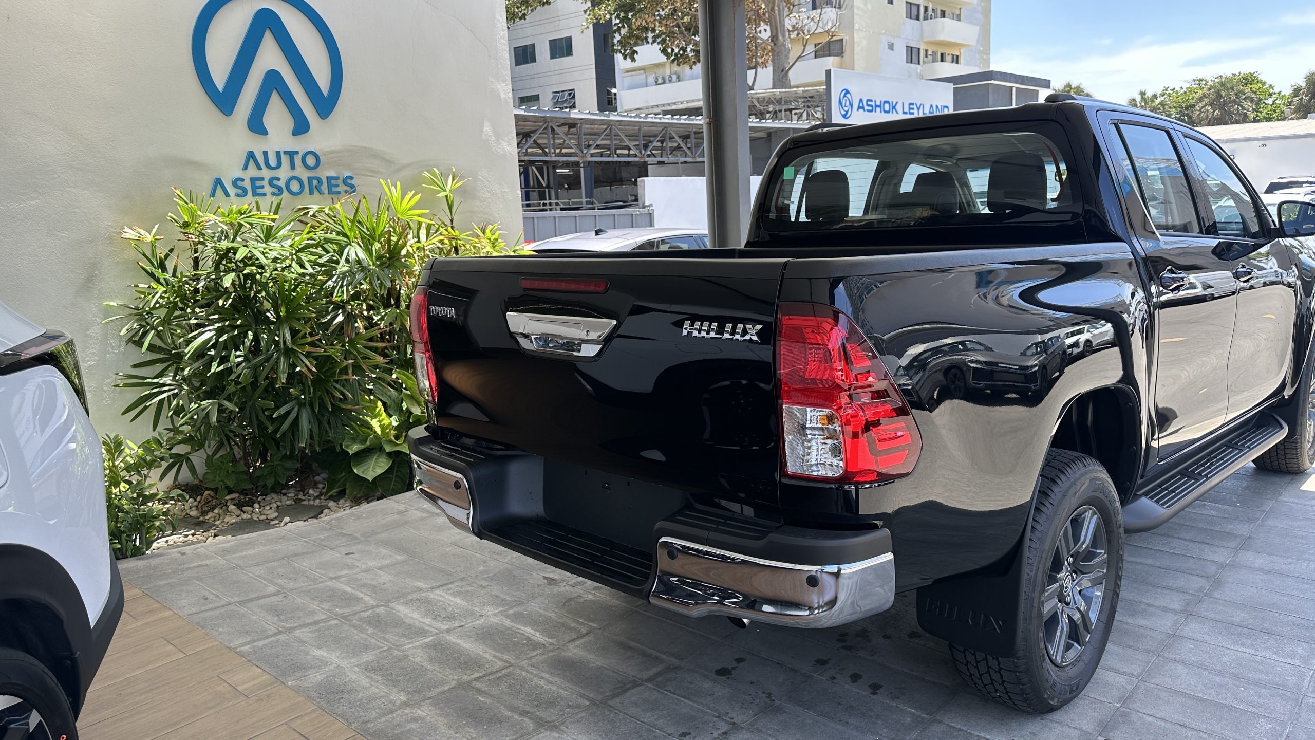 Foto 8 de 2026 Toyota HILUX