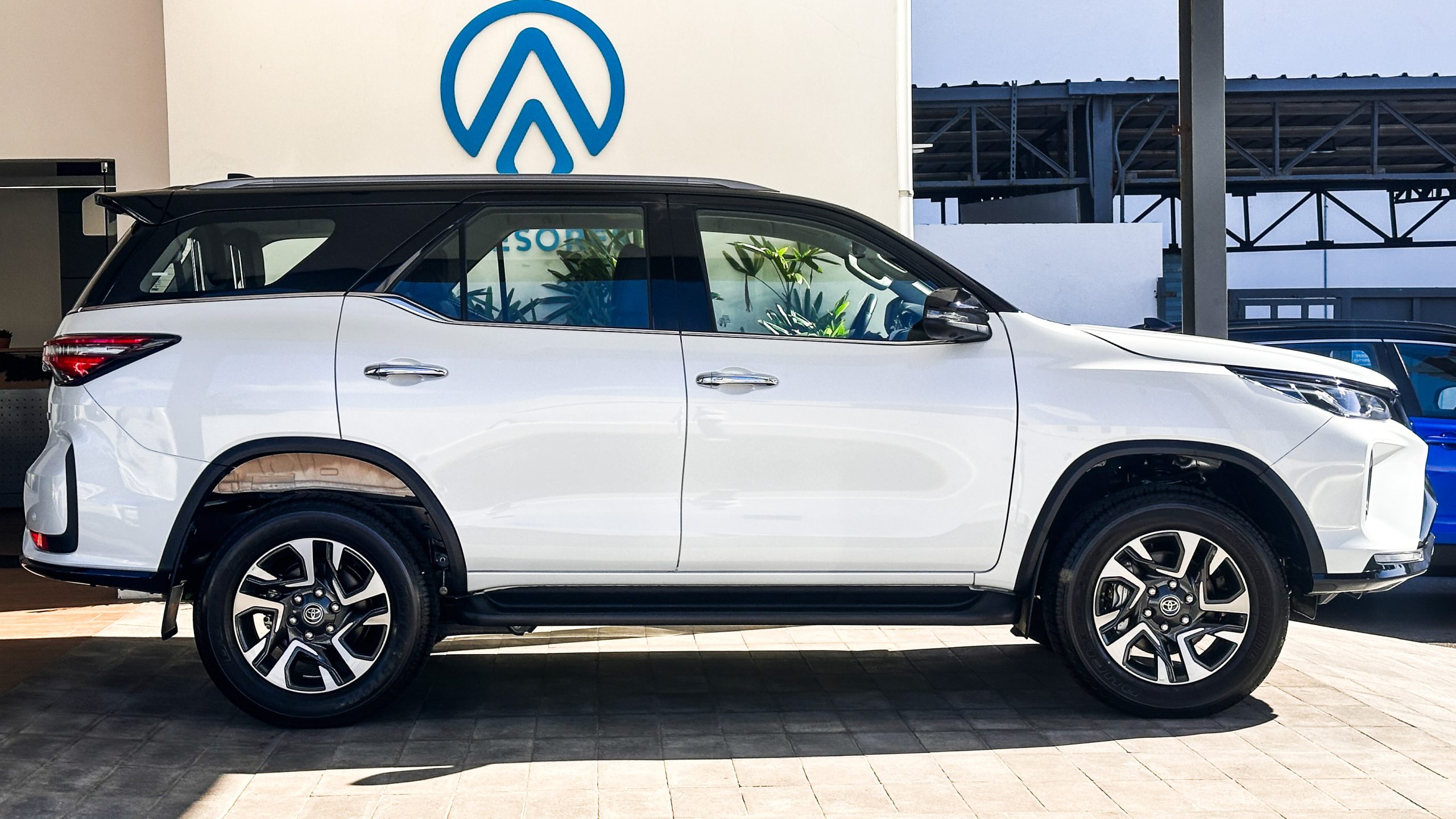 Foto 8 de 2025 Toyota FORTUNER