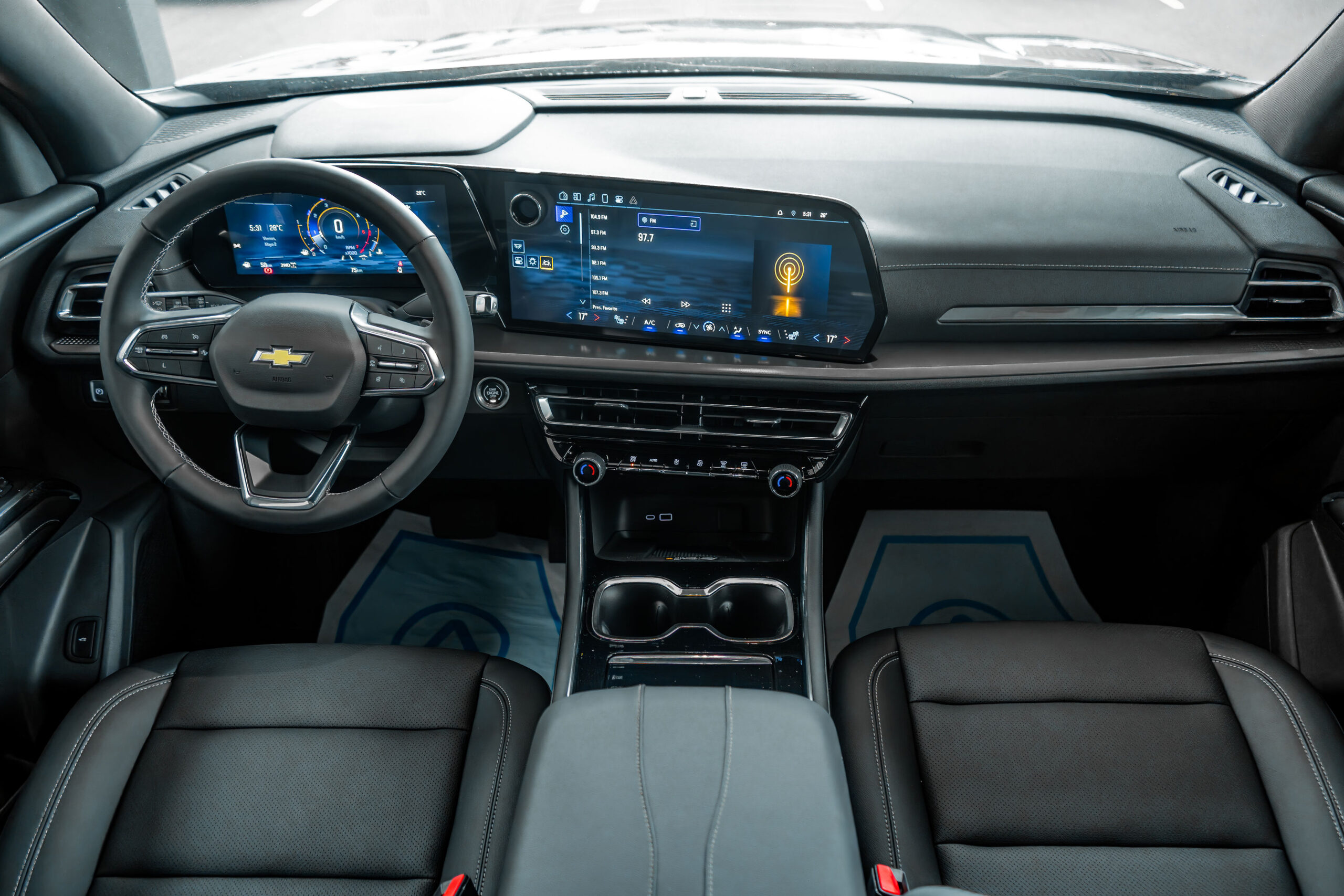 Foto 2 de 2026 CHEVROLET TRAVERSE