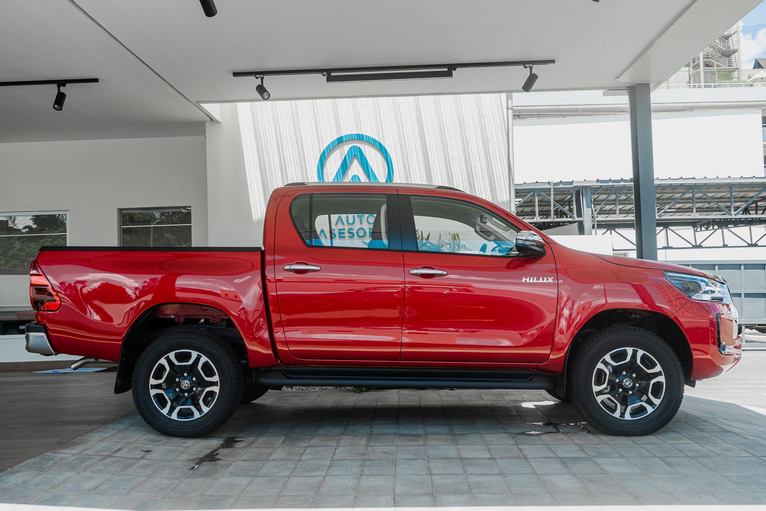 Foto 2 de 2025 Toyota HILUX