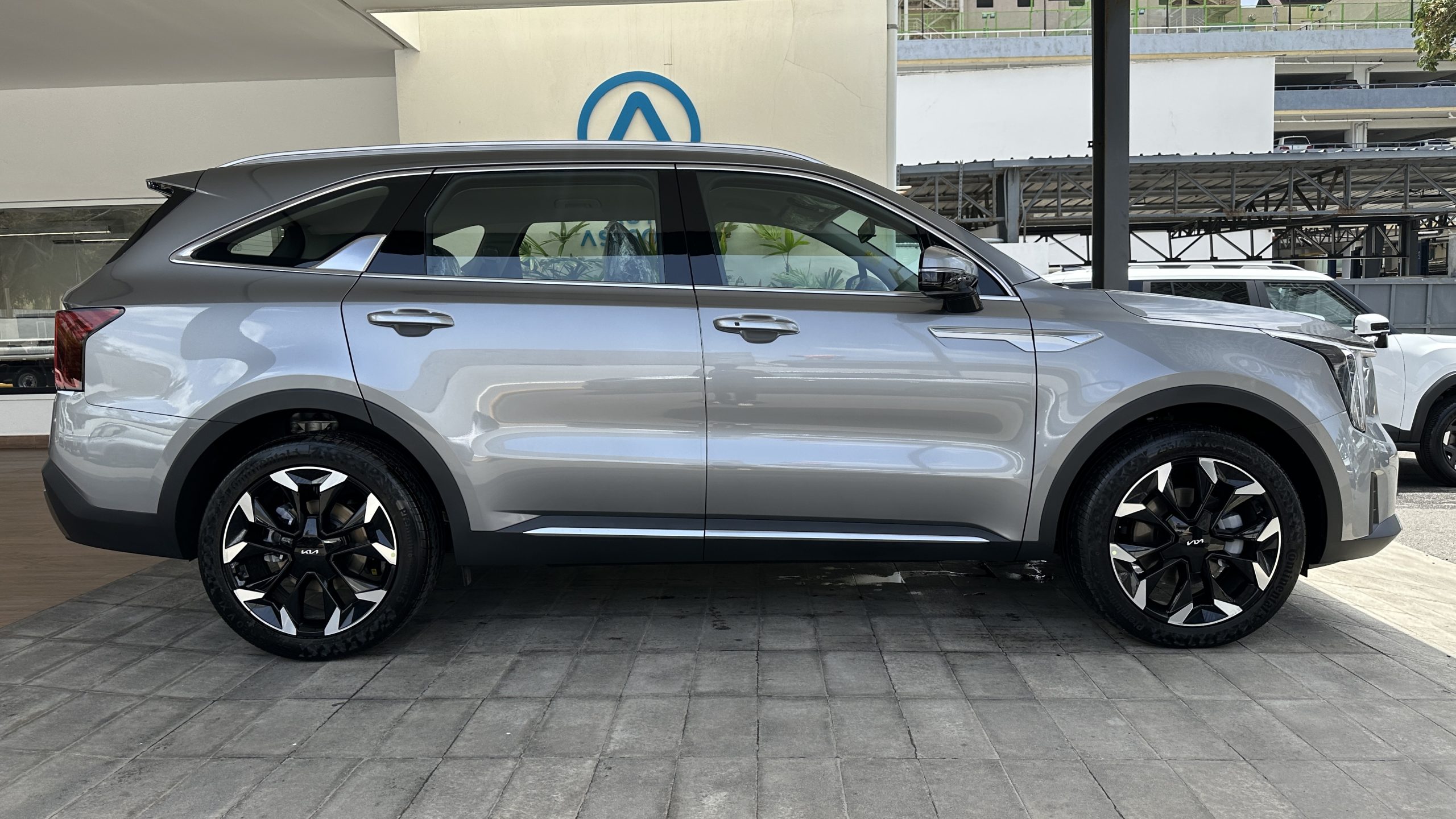 Foto 2 de 2027 KIA SORENTO