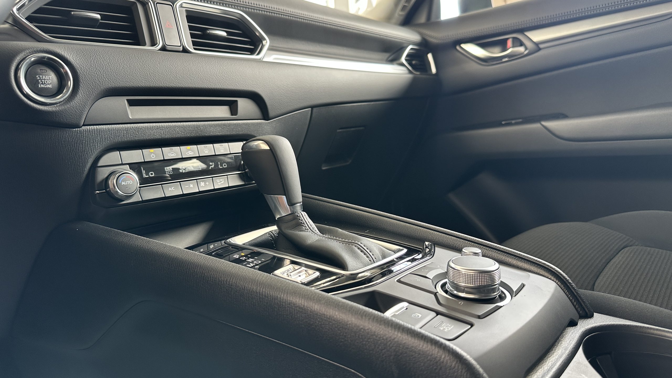 Foto 4 de 2027 MAZDA CX-5