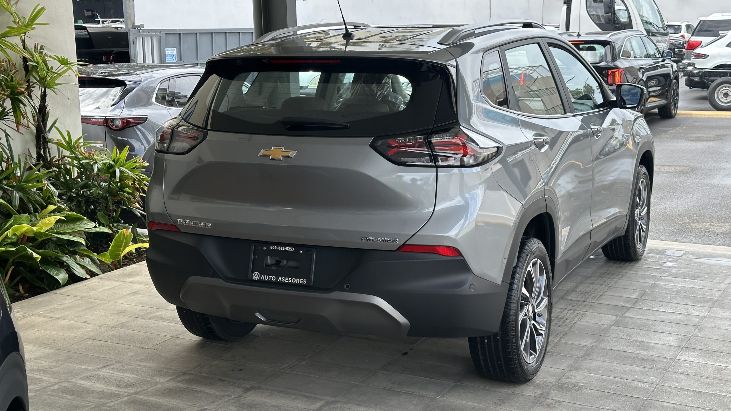 Foto 3 de 2026 CHEVROLET TRACKER
