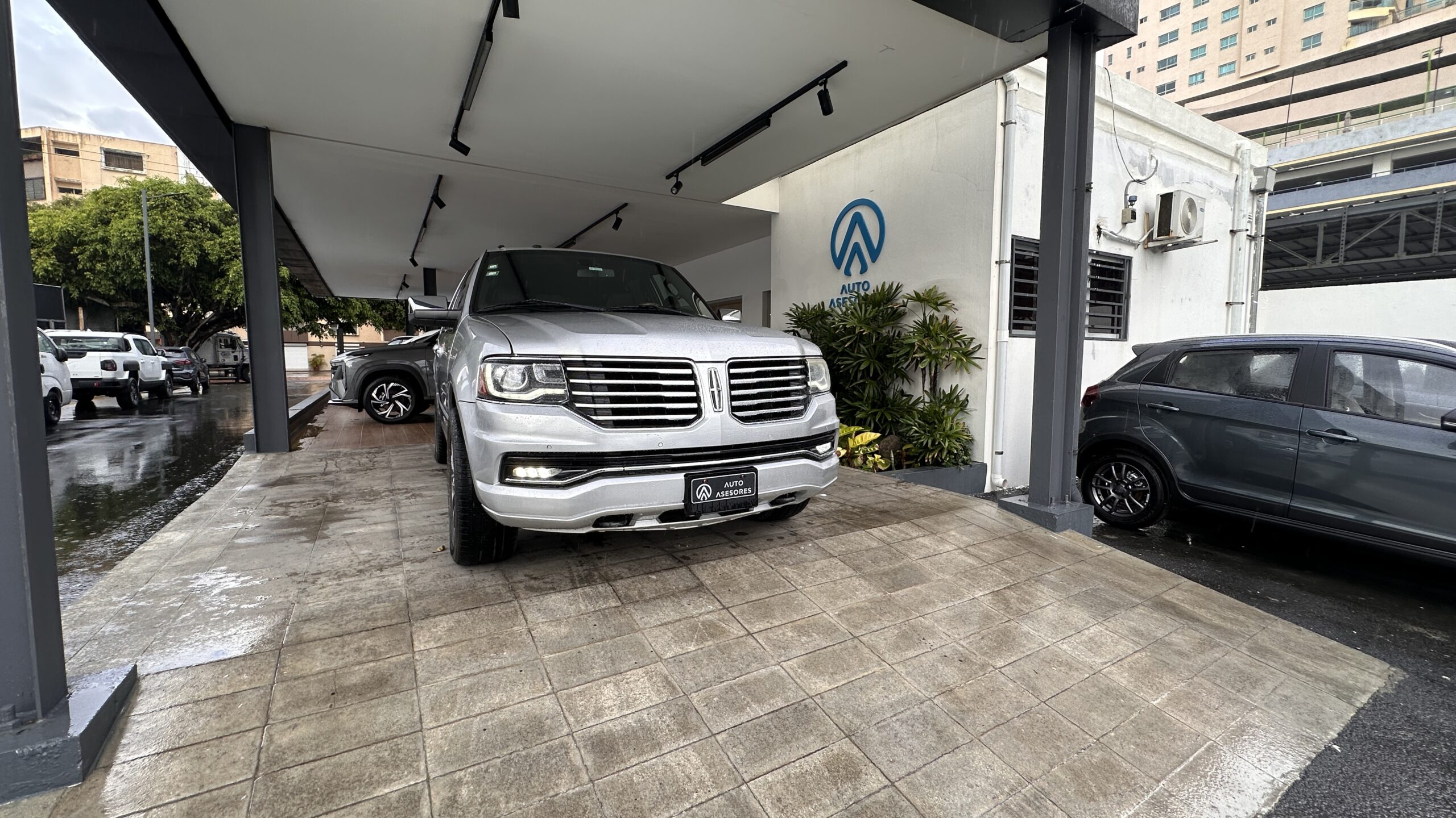 2015 LINCOLN NAVIGATOR