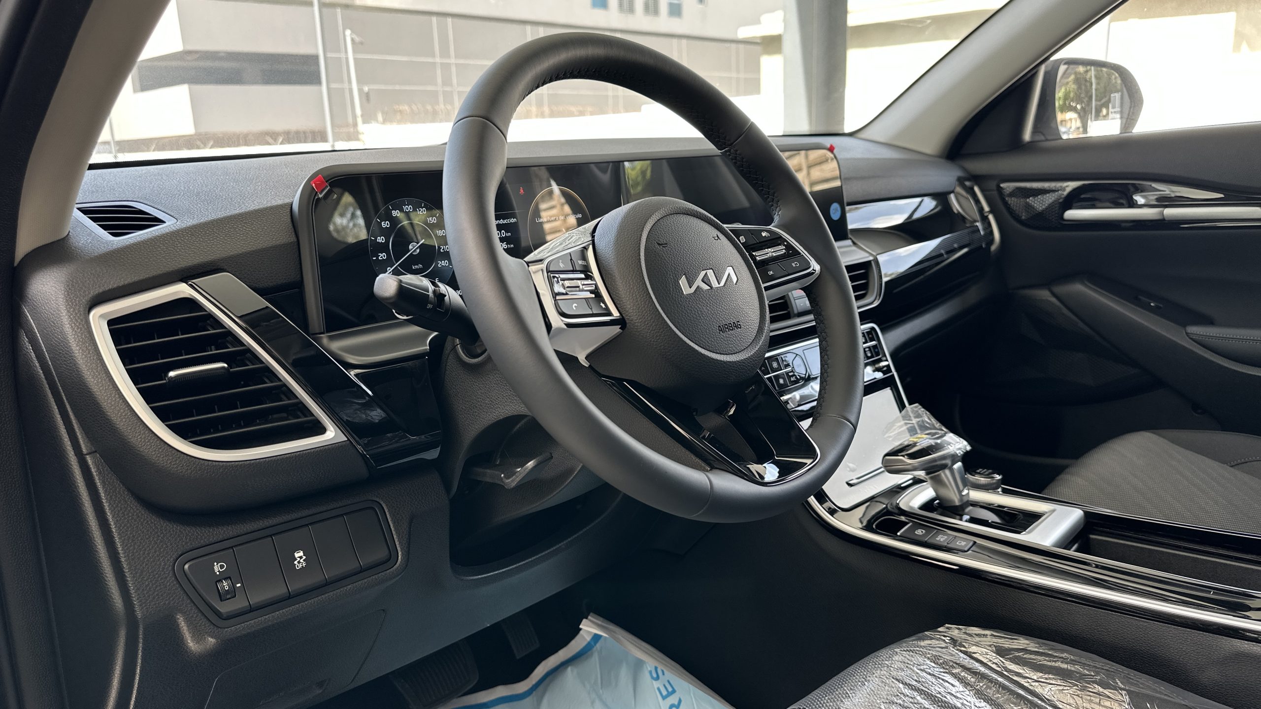 Foto 5 de 2027 KIA SELTOS