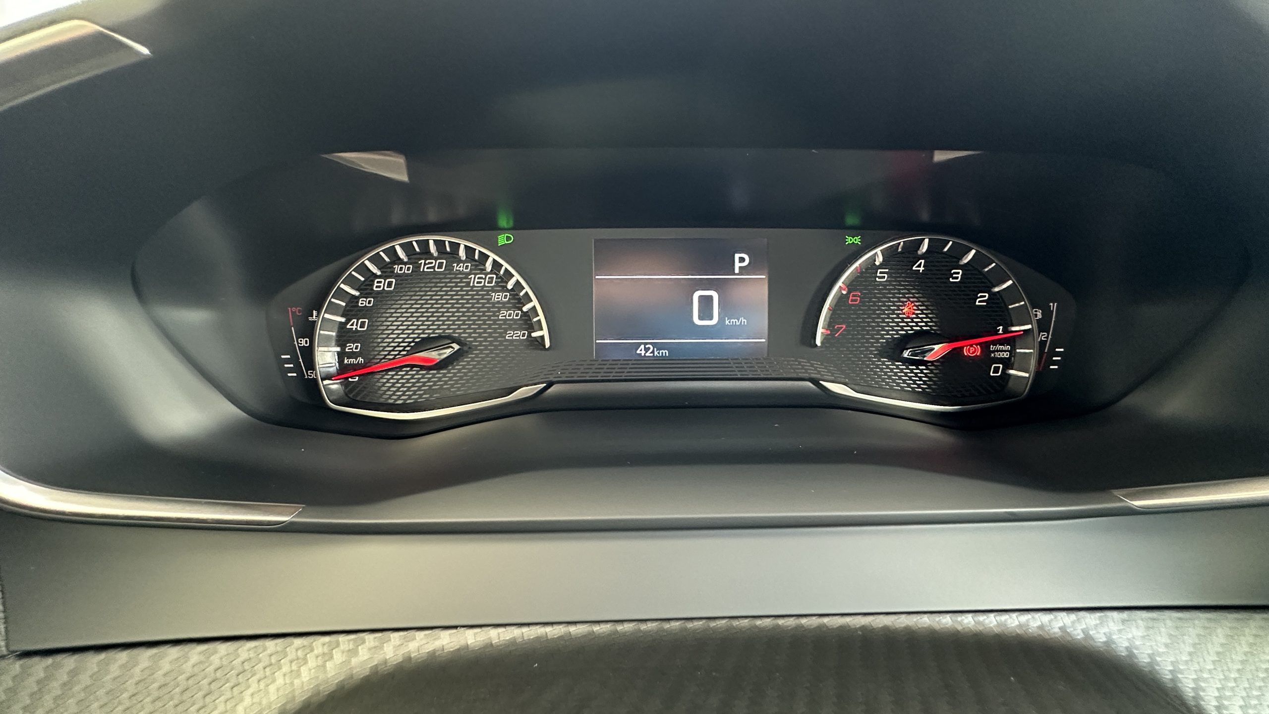 Foto 4 de 2025 PEUGEOT 2008