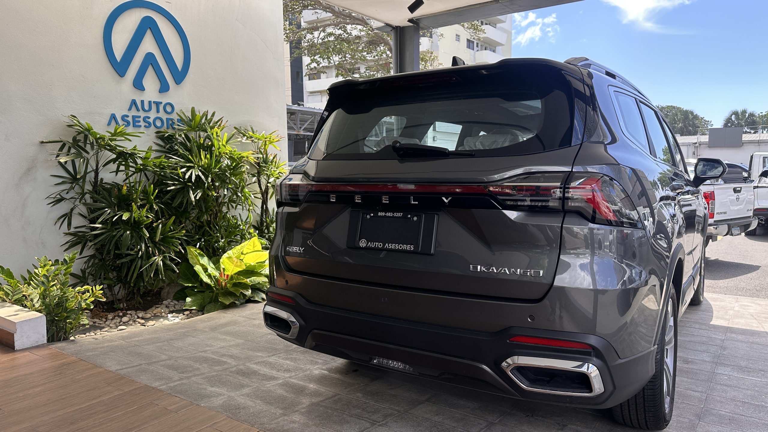 Foto 7 de 2027 GEELY OKAVANGO