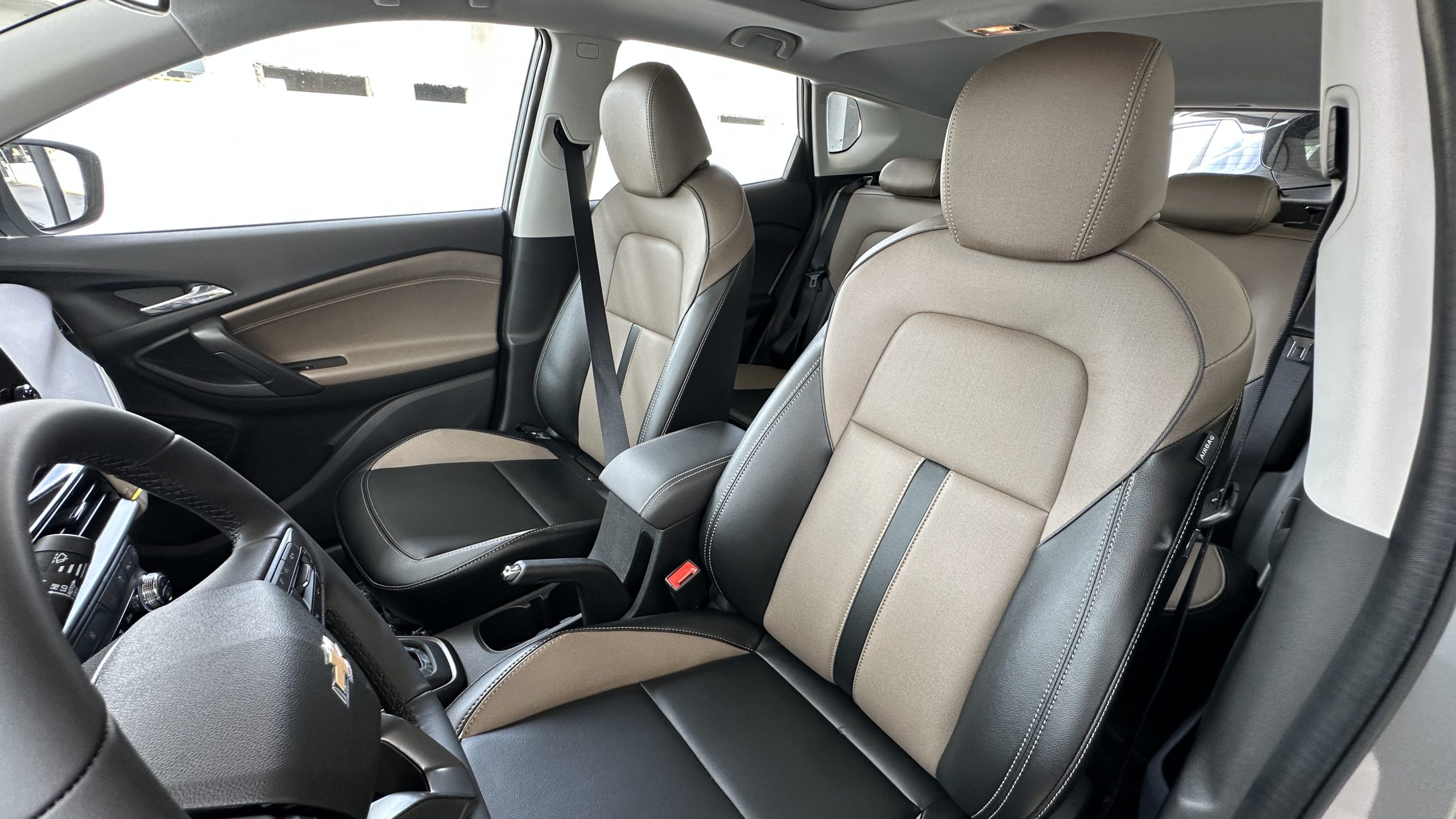 Foto 8 de 2026 CHEVROLET TRACKER