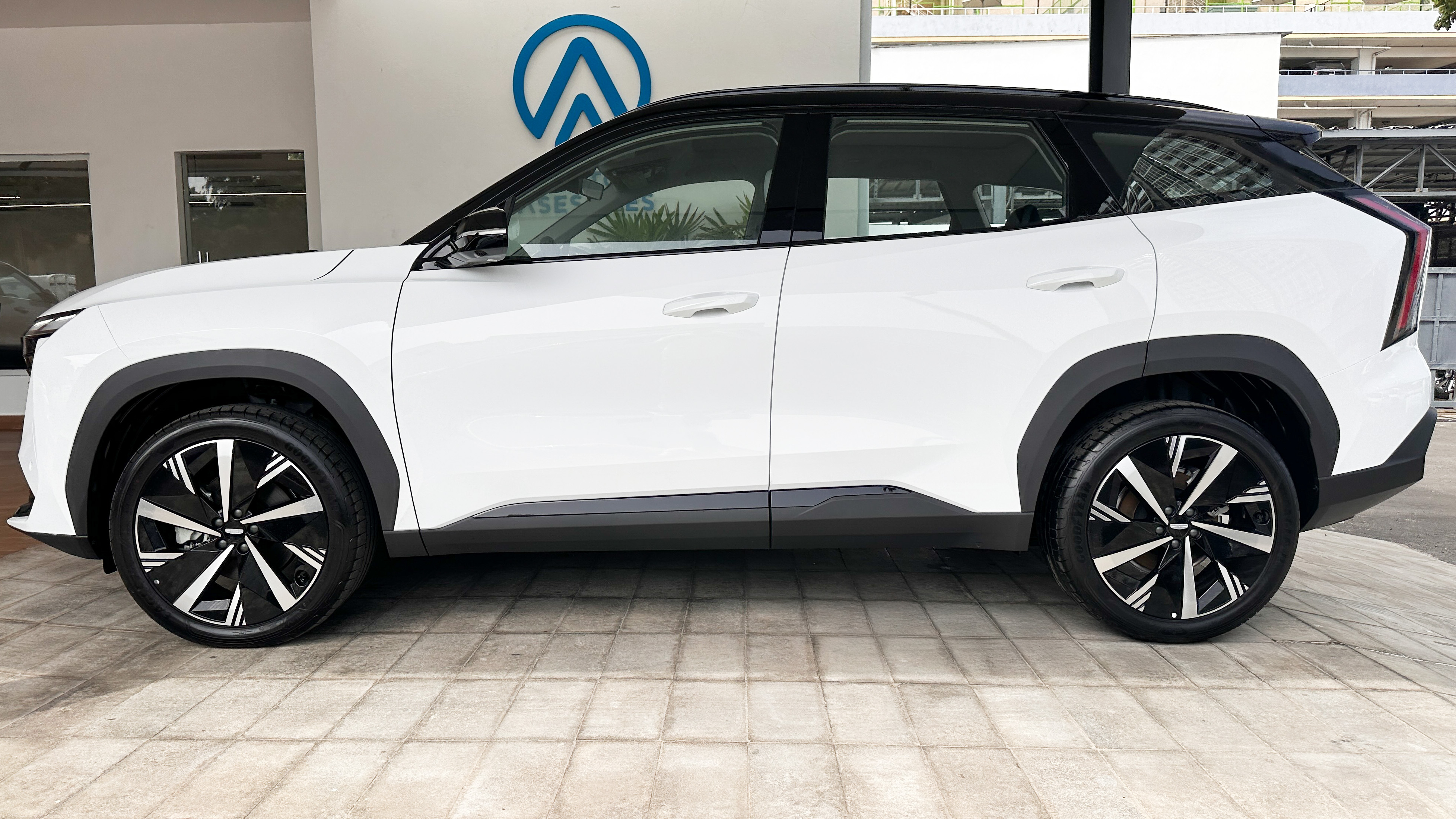 Foto 5 de 2027 GEELY STARRAY