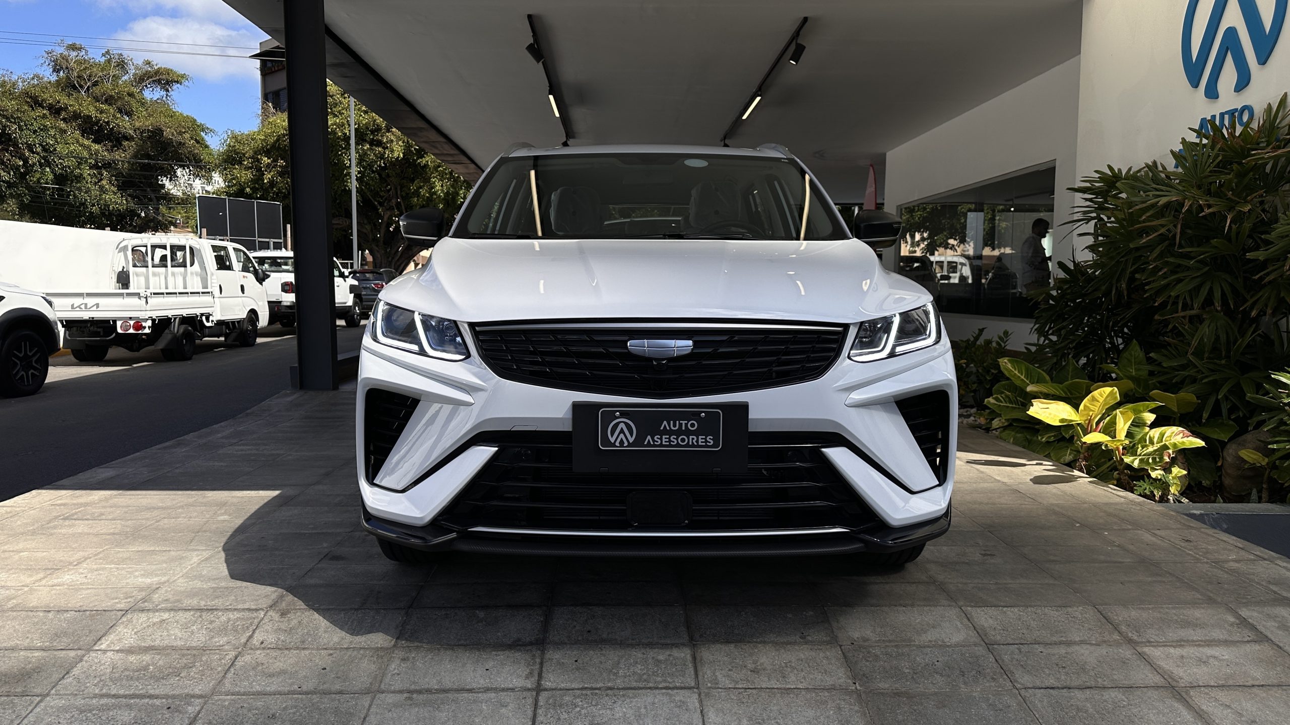 Foto 4 de 2027 GEELY COOLRAY